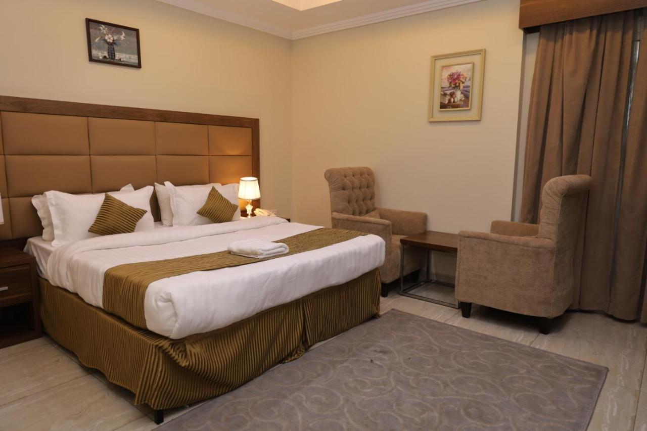 Gold Palace Serviced Apartments Jeddah Ngoại thất bức ảnh