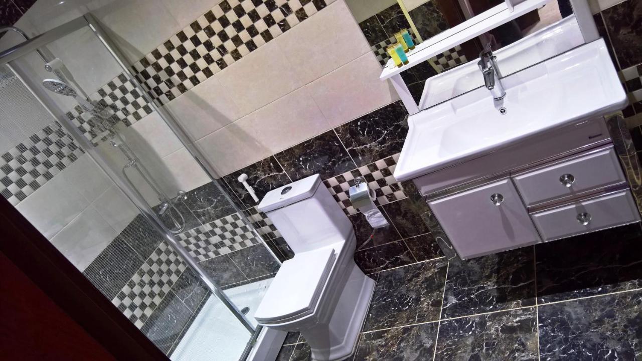Gold Palace Serviced Apartments Jeddah Ngoại thất bức ảnh