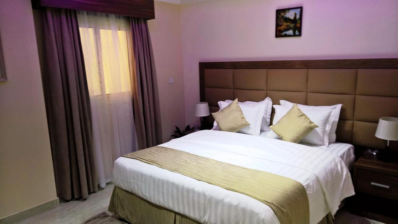 Gold Palace Serviced Apartments Jeddah Ngoại thất bức ảnh